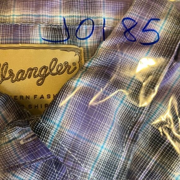 Wrangler Western Fashion Pearl Snap Shirt Men's Purple Black Plaid 2 pocket 2XL - Picture 7 of 7